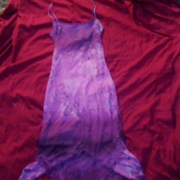 Ladies dress - Picture 2 of 4